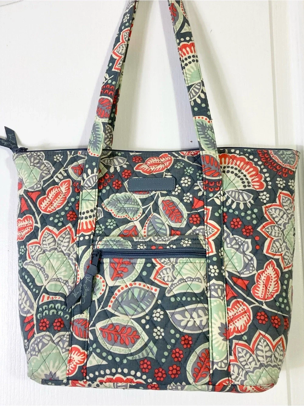 Nwot VERA BRADLEY Shoulder Bag Grey Multicolor